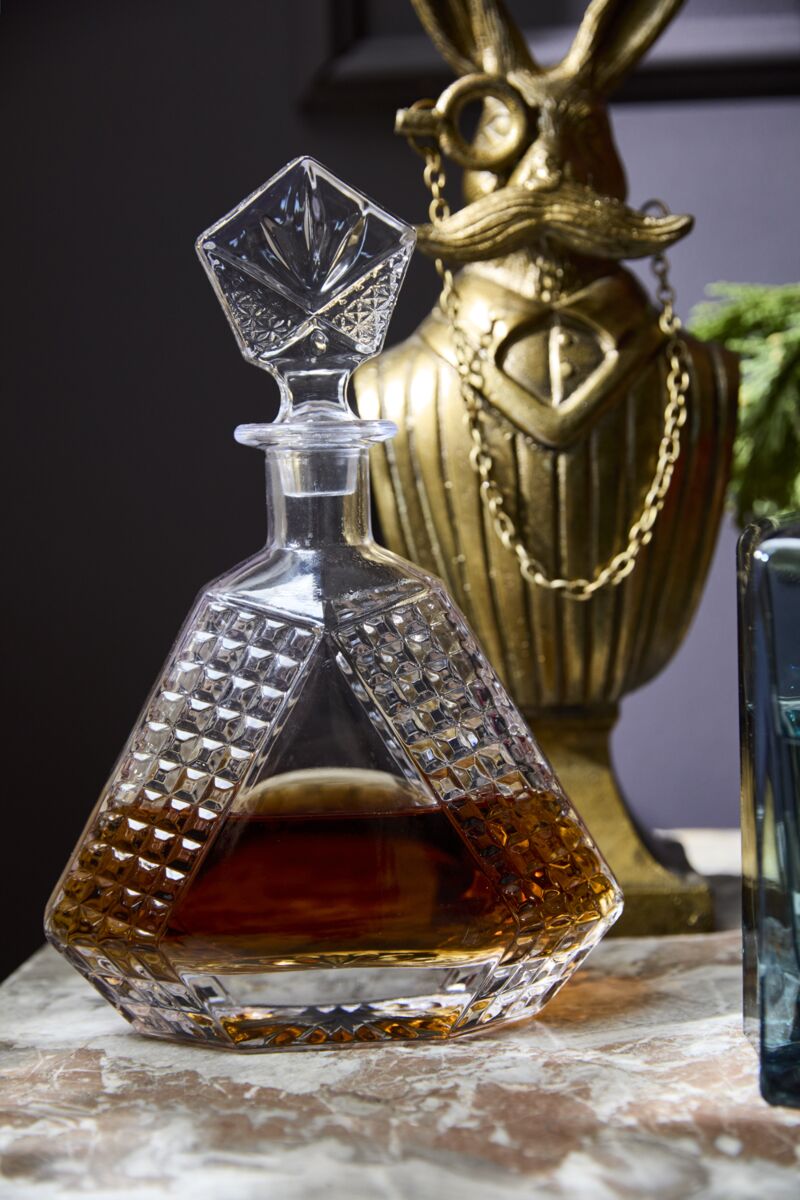 Chateau Decanter